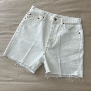 Aritzia Mid Thigh Short, 28